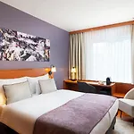 Leonardo Center Hotel