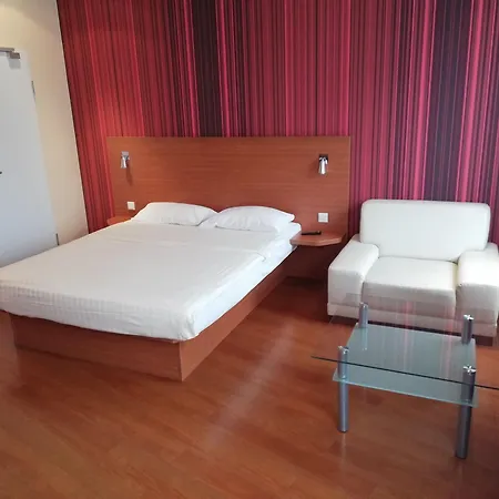 Hotell Leonardo Center Salzburg