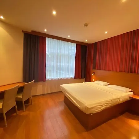 Hotell Leonardo Center Salzburg