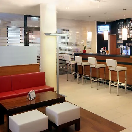 Hotel Leonardo Center