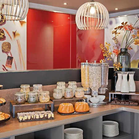 Hotel Leonardo Center