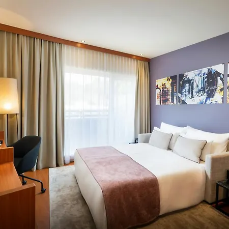 Leonardo Center 3* Salzburg