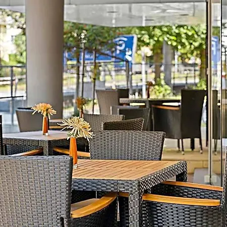 Otel Leonardo Center 3*