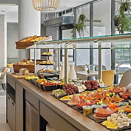 Otel Leonardo Center