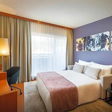 Leonardo Center 3* Salzburg